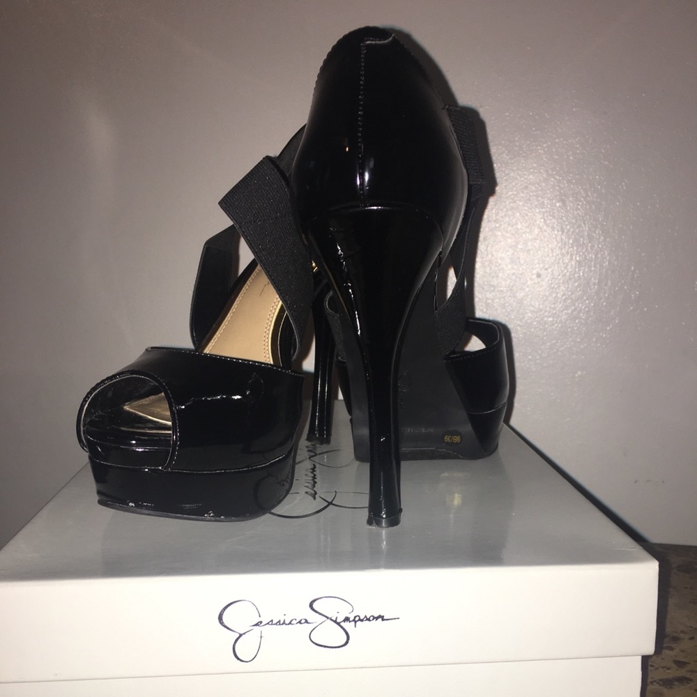 Jessica Simpson Pumps